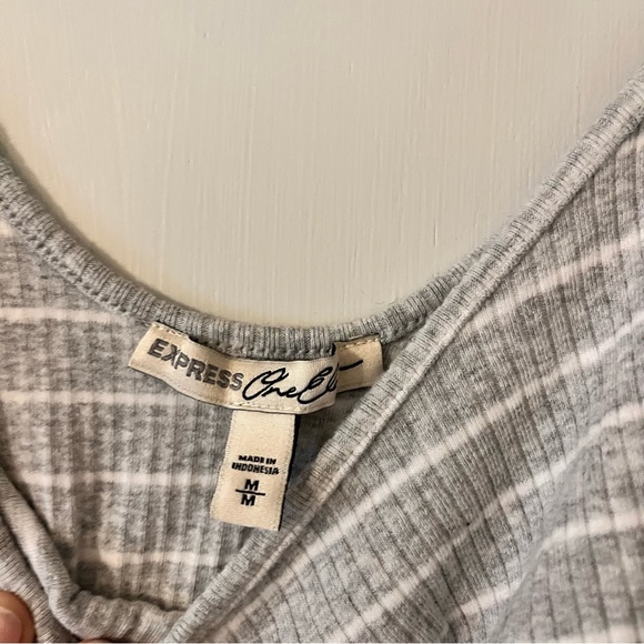 Express Ribbed Bodysuit - Picture 3 of 4